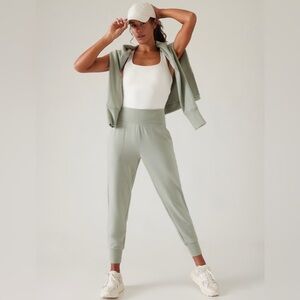Athleta Ladies Coaster Luxe High Rise Jogger